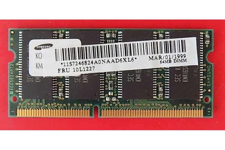 MEMORIA RAM IBM AD0964-05 64MB - CODICE A BARRE 11S7246824A0NAAD6XL6 FRU 10L1227